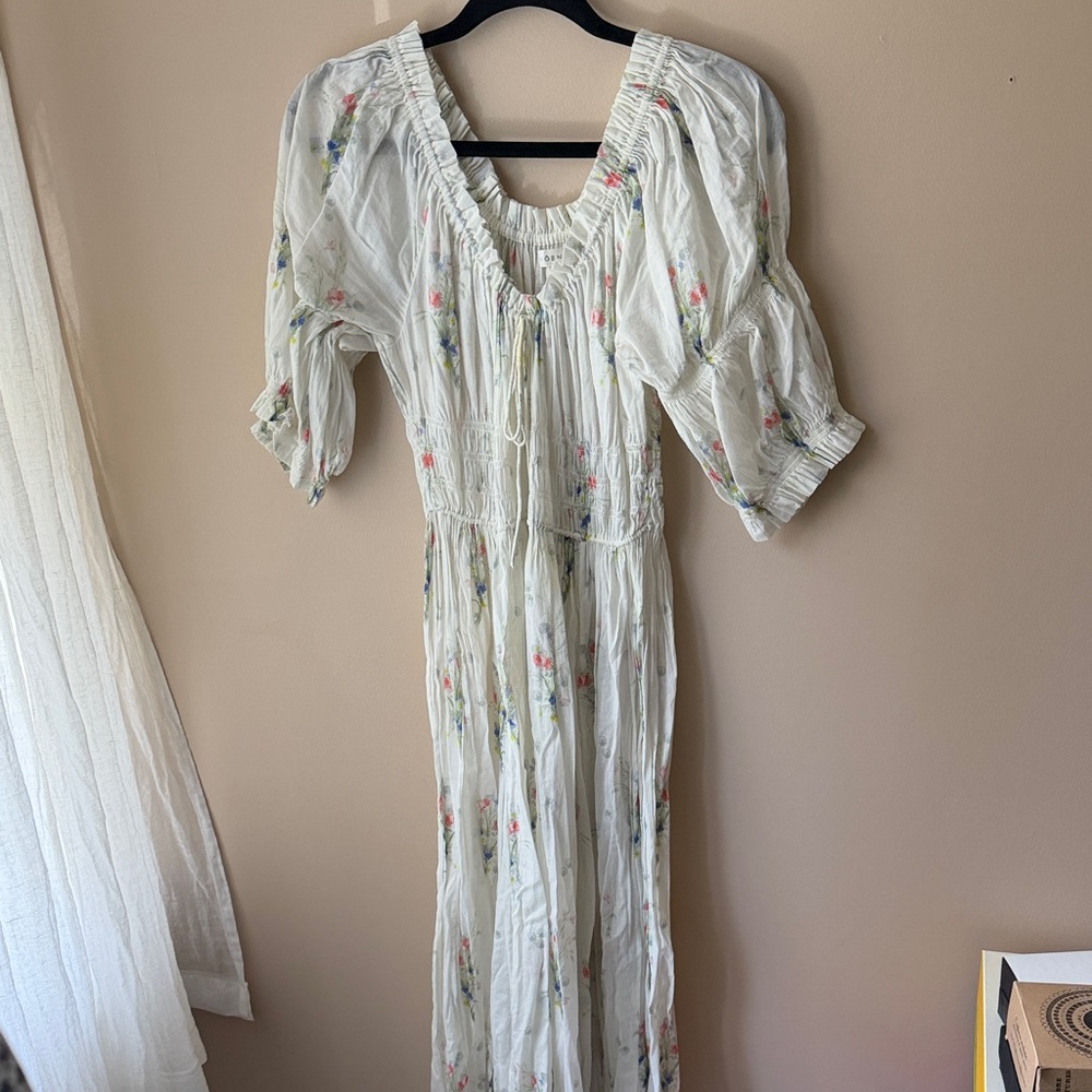 Doen Cream Floral Long Sleeve Dress